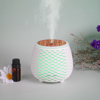 Diffuseur d'huiles essentielles ultrasonique de 140 ml, design creux, lumière LED, brume fraîche, humidificateur d'arômes, maison, bureau, spa
