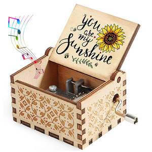 Nuovo produttore di 47 stili sei il mio sole carosello musicale fatto a mano manovella in legno Vintage music box ornamenti giocattolo personalizzati - Product Image 2