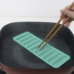 แม่พิมพ์ทำน้ำแข็งซิลิโคน10แบบนำกลับมาใช้ได้,ถาด DIY สำหรับใส่เครื่องดื่มทรงไส้กรอก - Product Image 5