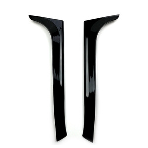 สเกิร์ตข้างหลัง Volkswagen Golf 6 Mk6 สีดำ Piano Black วัสดุ ABS ลายคาร์บอนไฟเบอร์ ปี 2009-2012 - Product Image 2