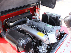 Carrello elevatore Diesel Hangcha A35 resistente, capacità di carico 3500kg, costruzione robusta per i porti - Product Image 6