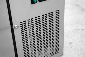Tavolo Refrigerato per Preparazione Insalate in Acciaio Inox 304, Banco Frigo per Esposizione Insalate - Product Image 3