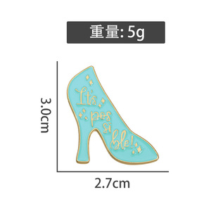 Spilla in metallo con lettere e scritte in inglese, stile cartone animato, per scarpe blu, dal design interessante e personalizzato, per il commercio estero - Product Image 2