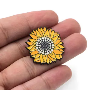 Mini Brooch Sunflower Custom Hard Enamel Pins Badge