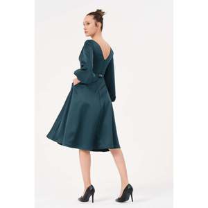 DANS Women's Elegant <b>Emerald</b> Green Fashion <b>Dress</b> with Comfortable Fit and Stylish Design, Available in Multiple Sizes - Product Image 3