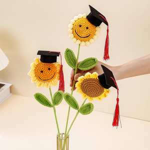 Sombrero Académico de Graduación con Girasol Sonriente, <span class=keywords><strong>Flores</strong></span> Artificiales Tejidas a Mano, para la Ceremonia de Graduación de Estudiantes - Product Image 2