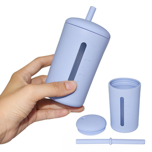 Tasse d'apprentissage en silicone sans BPA pour bébé, avec paille en silicone souple, échelle graduée et fenêtre transparente, pour bébés de 6 à 36 mois - Product Image 5