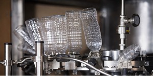 Automatic Mineral <b>Water</b> Beverage Filling Machine <b>Electric</b> PLC Control High Productivity 220V Stainless Glass <b>Bottles</b> Energy - Product Image 2