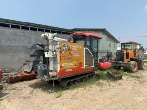 For Kubota Quality Crawler EX118MQ Agricultural Machinery Harvester Rice and Corn College Engine Gear on Sale - Product Image 3