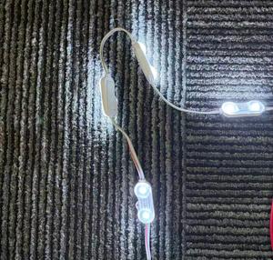 Módulo LED OEM 9V SMD2835 Blanco Cálido IP68 Regulable para Letreros Retroiluminados y Cajas de Luz - Product Image 1