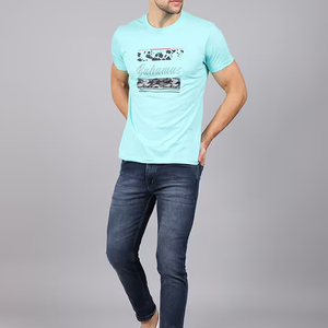 Camiseta de Manga Corta Azul Claro para Hombre con Estampado de Camuflaje Diseño Bahama Corte Regular Informal de Algodón - Product Image 5
