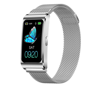 AK113 2026 Nouvelle montre connectée de fitness carrée 1,47 pouces avec fonction d'appel, étanche IP67, plus de 50 modes sportifs, moniteur de fréquence cardiaque, design fin - Product Image 2