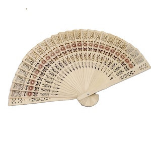 Abanico Plegable de Madera de Sándalo Grabado Personalizado, Abanicos Personalizados para Bodas, Decoración de Fiestas, Regalos para Invitados - Product Image 4