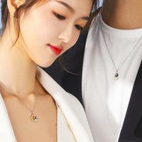 Collier personnalisé avec projection photo en acier inoxydable pour couple d'astronautes, Je t'aime en 100 langues, bijoux assortis lune et étoile pour les amoureux