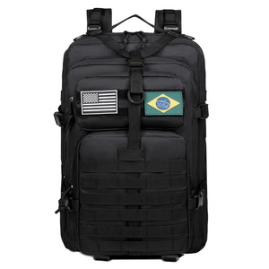 <span class=keywords><strong>Sac</strong></span> à dos Oxford camouflage de grande capacité, <span class=keywords><strong>sac</strong></span> à dos tactique imperméable pour l'extérieur, <span class=keywords><strong>sac</strong></span> de voyage durable de style <span class=keywords><strong>militaire</strong></span> - Product Image 4