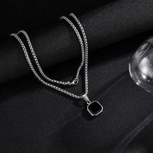 Einfache Ketten aus Edelstahl mit schwarzen quadratischen Anhängern Halsketten für Männer Trendy Daily Accessoires am Hals Modeschmuck - Product Image 5