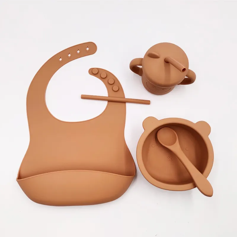 2022 Amazon Trending New Baby Gift Weaning Set Bpa free Silicone Bib Baby Suction Baby Bowls With Spoon