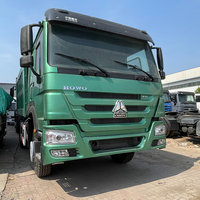 Camion benne diesel Howo d'occasion 4x2, moteur Weichai, boîte de vitesses FAST, caméra arrière, conduite à gauche