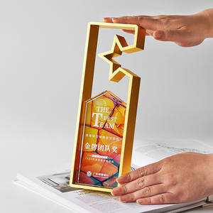 Trophée de cristal en métal personnalisé Employé Sports <span class=keywords><strong>Musique</strong></span> <span class=keywords><strong>Youtube</strong></span> Verre de football Médaille Activité Souvenir Couleur Impression Trophées - Product Image 6