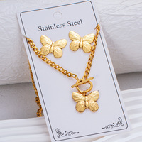 Ensemble de bijoux en acier inoxydable plaqué or 18 carats avec fermoir OT, collier chaîne cubaine et boucles d'oreilles clous pour femme