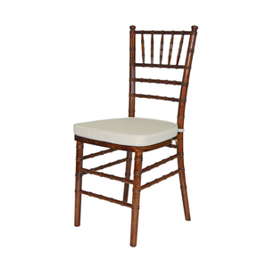 Chaises de réception de banquet en gros pour la location, chaises Chiavari blanches rembourrées pour mariage, chaise Chiavari en bois massif de haute qualité - Product Image 2