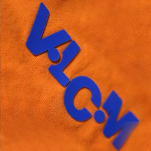2025 China Supplier Custom Raised Effect 3D Silicone Mould LOGO Rubber Heat Transfer Stickers Used to Clothing - Product Image 1