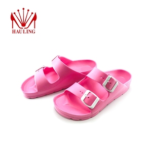 Sandalias impermeables de EVA con dos bandas ajustables y hebilla, logotipo personalizado, soporte de arco y amortiguación para uso en interiores y exteriores. - Product Image 3
