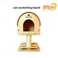 Arbre à chat multifonctionnel moderne en bois, tour d'activités tout-en-un pour chat avec jouets interactifs, plateforme en peluche et carton