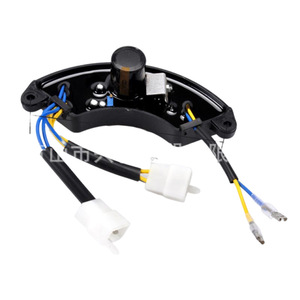 Generator Voltage Regulator 10cm Hole Distance Single Phase Aluminum SVC AVR Component - Product Image 3