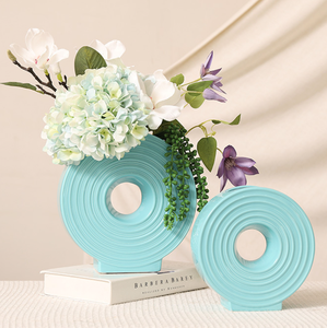 Wedding Gifts for Bride and Groom: Thoughtful, Stylish & Budget-Friendly Picks