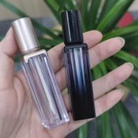 Tubes de brillant à lèvres de luxe 5 ml, tubes personnalisés dorés pour fond de teint liquide et correcteur avec applicateur, flacon carré pour brillant à lèvres