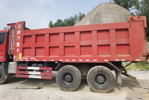 Camión Volquete Usado de Alta Calidad, 6x4, 430HP, 10 Ruedas, Euro 5, Precio Bajo <span class=keywords><strong>con</strong></span> Servicio Postventa Confiable - Product Image 3