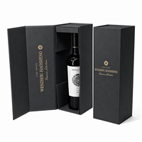 Boîte pliable rigide magnétique haut de gamme noire avec logo en feuille d'or pour l'emballage de bouteilles de vin et de spiritueux