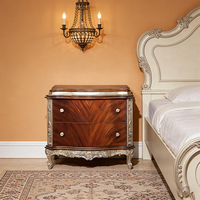 Meubles classiques faits à la main, table de chevet personnalisée pour chambre à coucher, placage et finition argentée vintage, table de nuit en bois de luxe