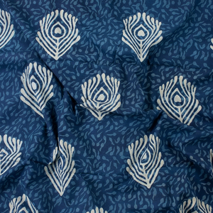 Tissu imprimé floral de bloc de main de coton indigo traditionnel pour le tissu de rideau de couverture de canapé de décor à la maison - Product Image 1