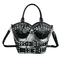 Sac à main en forme de soutien-gorge clouté style punk pour femme, sac fourre-tout léopard noir et blanc pour filles rock stylées