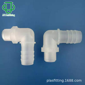Conector de Codo de Plástico PP JU PlasFitting 3/8NPT X 5/8 Pulgadas con Rosca Externa para Tuberías de Fluidos - Product Image 5