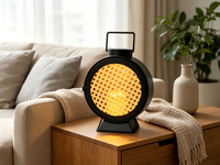 Lanterne LED avec découpe ajourée effet rotin, lanterne décorative portable en métal noir pour la maison et l'extérieur