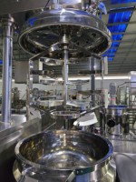Homogénéisateur-mélangeur sous vide de 300 litres pour pommades, machine de fabrication homogène sous vide, machine industrielle chimique