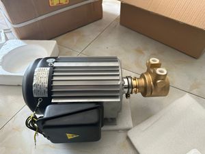 Bomba de paletas rotativas Procon de bronce de 12 V sin escobillas con presión variable ajustable para sistemas de desalinización por ósmosis inversa - Product Image 3