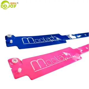 Bar Club Band Disposable Reflective Vinyl Wristband Fluorescent Souvenir Bracelet