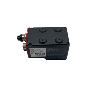 เครื่องอ่านบาร์โค้ด KEYENCE SR-1000 แบบออโต้โฟกัส สำหรับสแกนโค้ด QR ในงานอุตสาหกรรมอัตโนมัติ พร้อมการรับประกันหนึ่งปี - Product Image 3