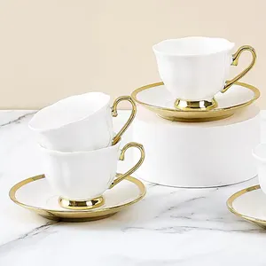 ชุดถ้วยกาแฟและจานรองสีขาวเกรดสูงสีทองแบบตุรกีถ้วยทรงสูง6ถ้วย6ใบ12ชิ้น