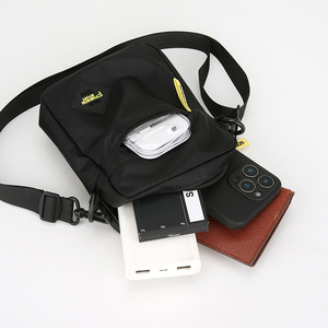 Men's Shoulder Bag 7 Inch Oxford Cloth Durable Crossbody Phone Bag Everyday Commuting Solid Color - Product Image 4