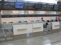 Compteur de billetterie d'aéroport multifonctionnel moderne personnalisé Comptoir d'enregistrement Comptoir d'aéroport