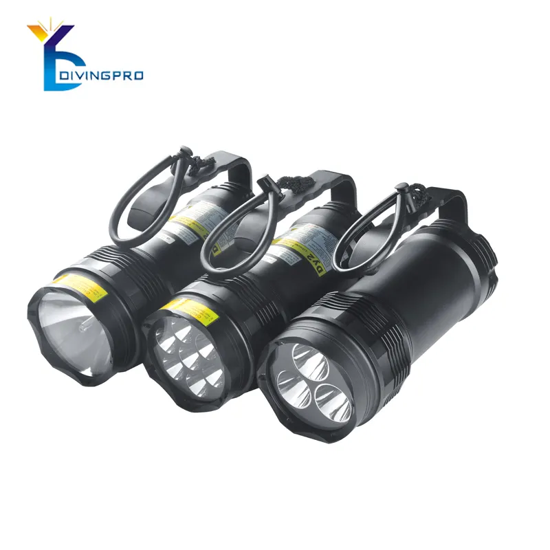 Lampe de poche de plongée LED la plus puissante 5000lm, torche de plongée sous-marine plus légère