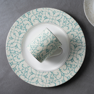 Vaisselle en gros P&T : Tasses et soucoupes à thé modernes en porcelaine fine, mugs verts, ensemble de tasses à café pour hôtels et cafés - Product Image 1