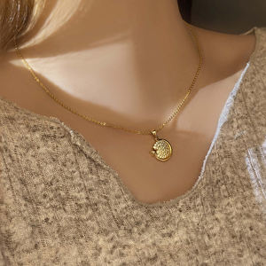 ชุดเครื่องประดับต่างหูชุบทองทรงเหรียญรูปดวงจันทร์พร้อมดาวไมครอนลูกบาศก์เซอร์โคเนีย - Product Image 2