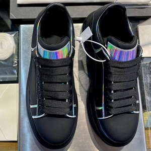 Zapatos de Marca Originales Unisex Negros con Tira Reflectante, Zapatos Casuales Versátiles de Moda que Aumentan la Estatura, Precio al por Mayor - Product Image 5