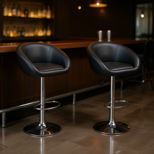 Sgabelli da bar moderni in ecopelle nera con base cromata regolabile, design contemporaneo, set di 2 mobili da bar per la casa - Product Image 2
